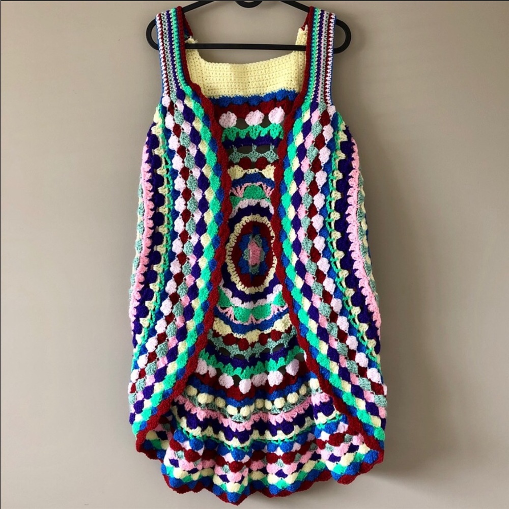 Vintage Crochet Sleeveless Cardigan